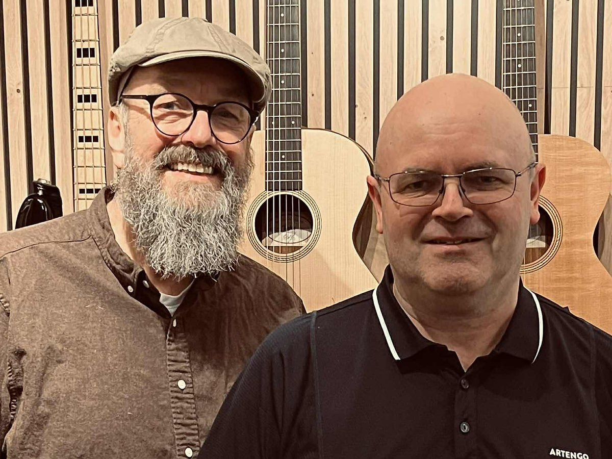 Musikere som spiller på kulturkafé på Sobra scene
